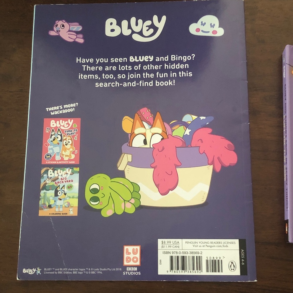 ๐๏ธโโ๏ธ Where's Bluey? & and Bluey & Bingo's Book of Scary Things Book Set - Picture 4 of 8